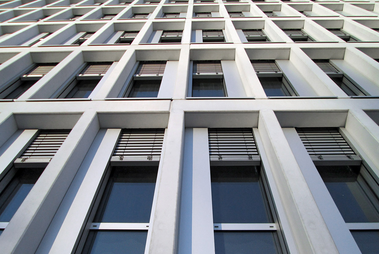 Detailansicht Gliederung Außenfassade / Fensteraufbau . Neubau Bundespolizeipräsidium, Potsdam