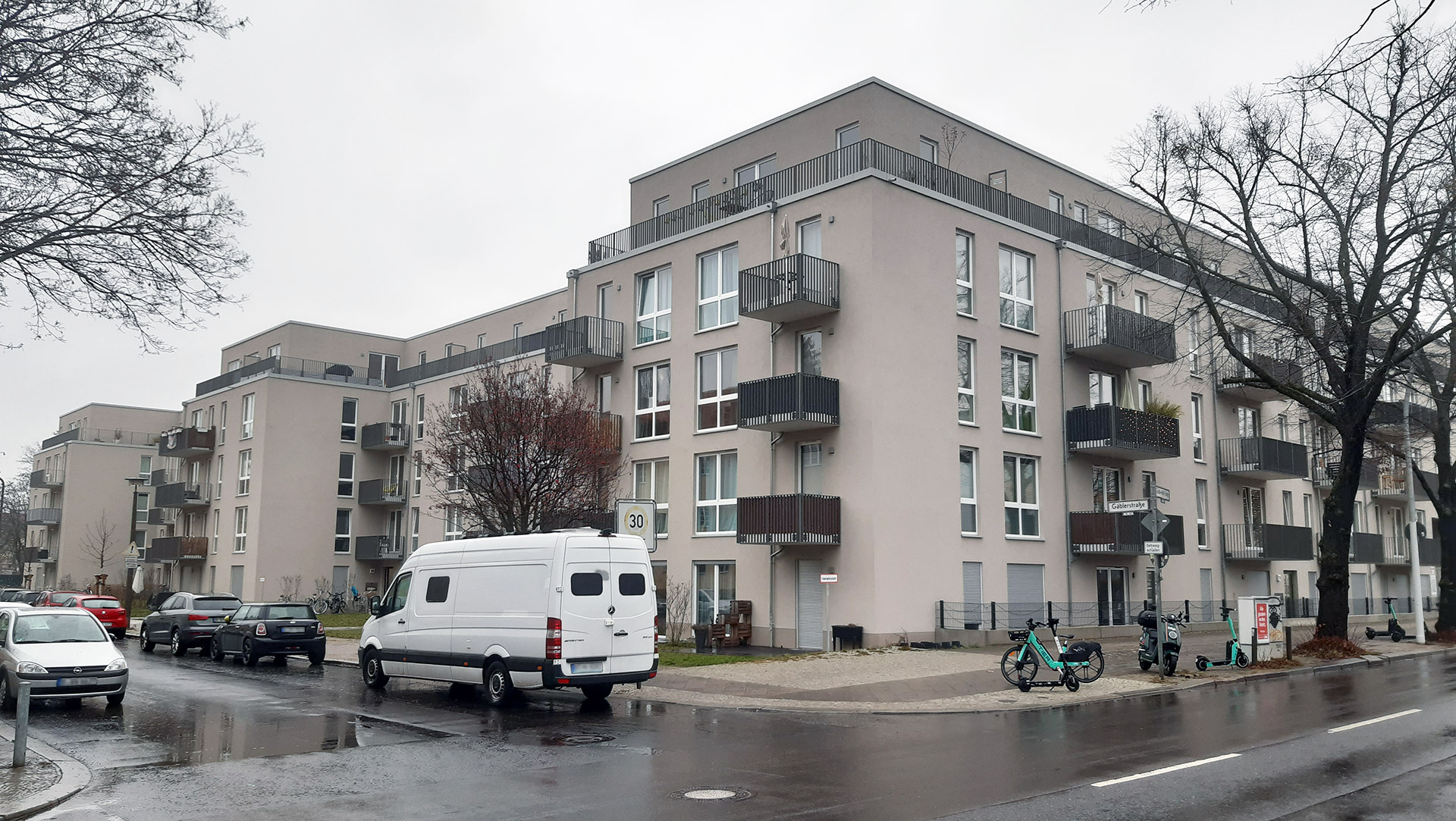 Strassenansicht Mehrfamilienhäuser Gäblerstraße/ Gustav-Adolf-Straße . Neubau Wohnanlage Schmohlgärten, Berlin